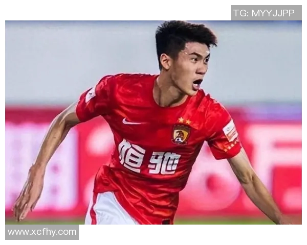 大连足球明星的辉煌历程与成就回顾让我们一起见证他们的传奇之路